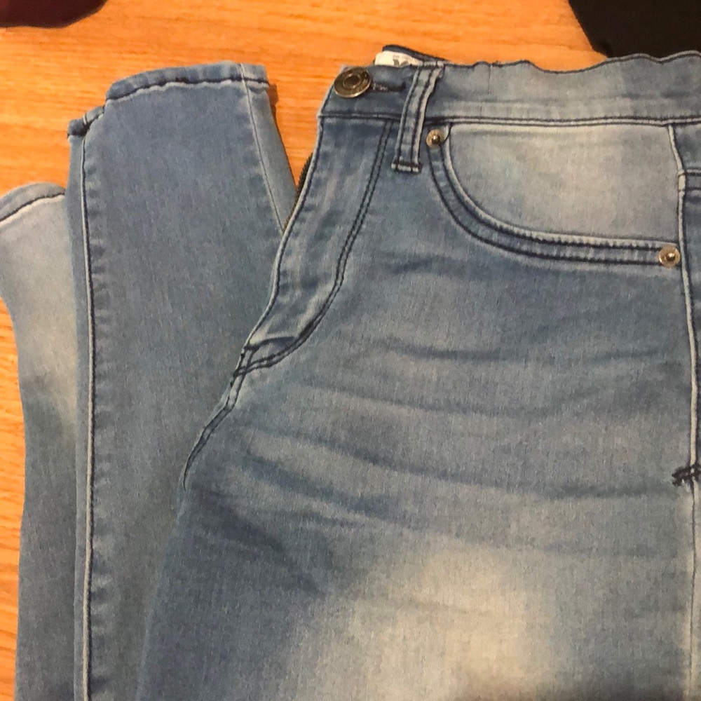MUDD SKINNY JEANS